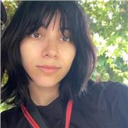 Estudiante de primero de carrera imparte clases de lengua castellana, catalana y filosofía